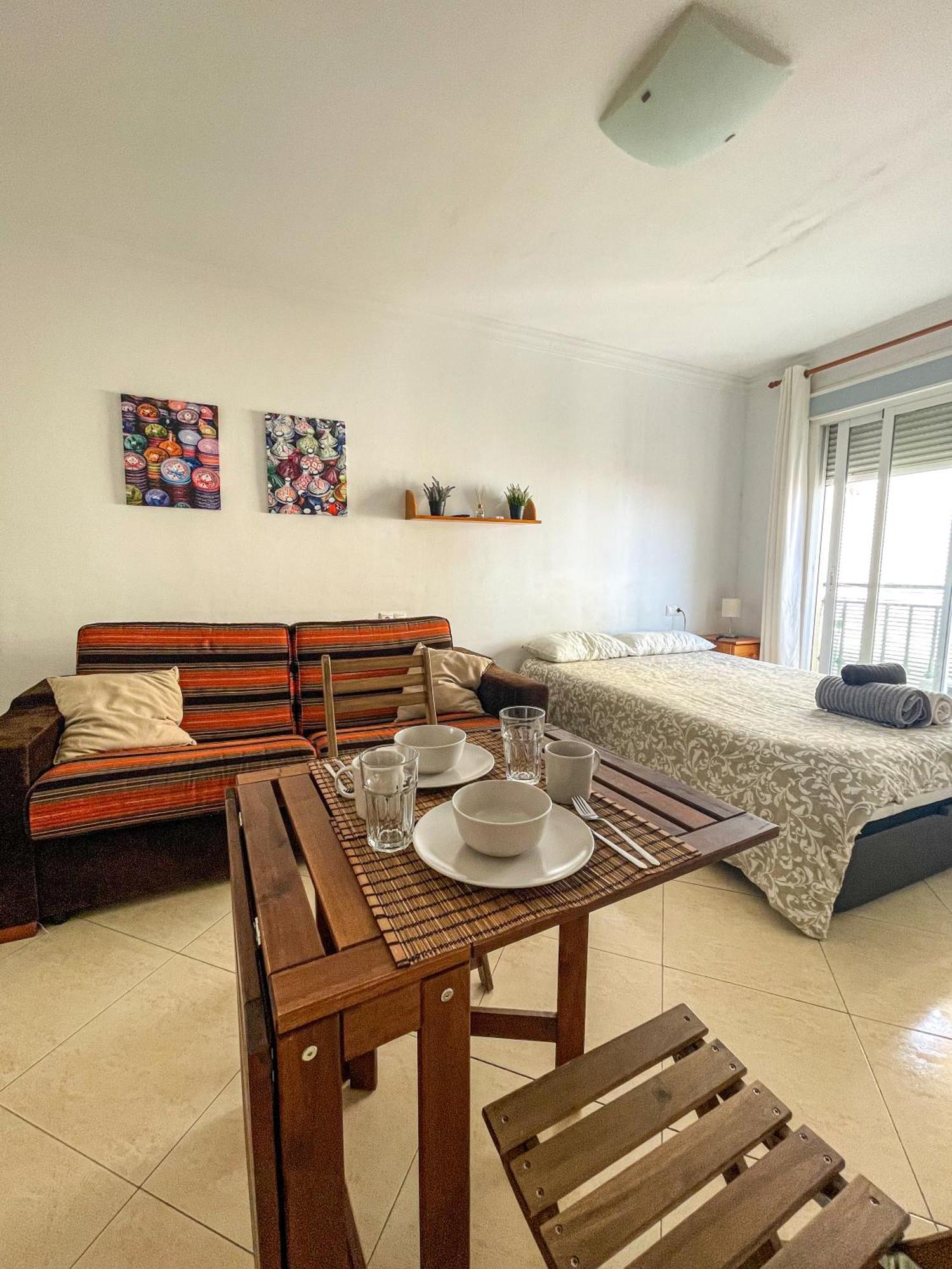 Apartamento Couples Nest In Malaga! Exterior foto
